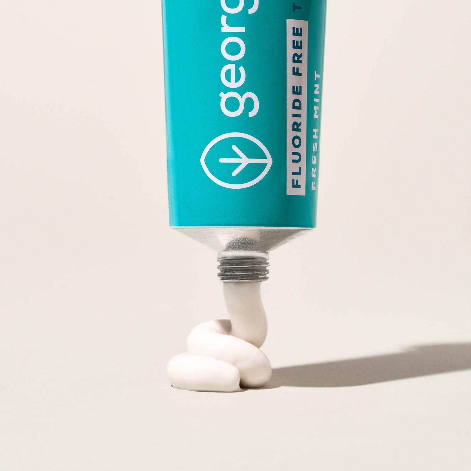 Innovative Toothpaste with Hydroxyapatite and Pre & Probiotics
