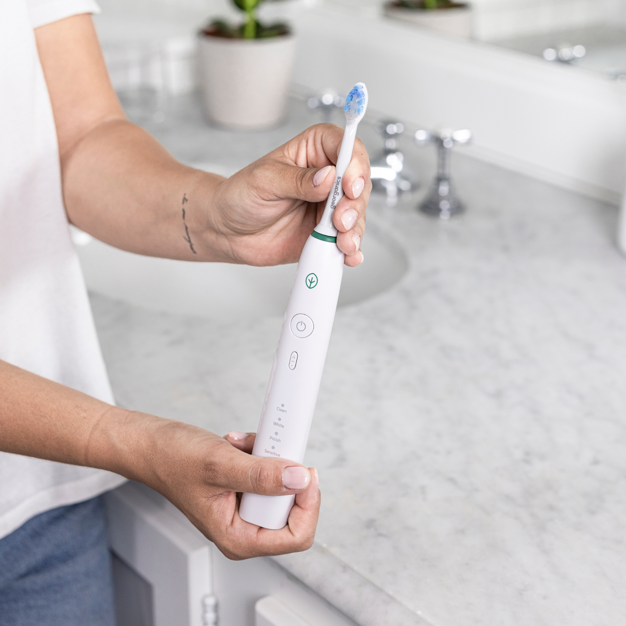 Sustainable Sonic Toothbrush