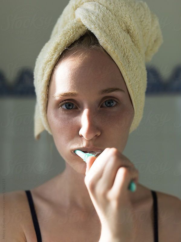 What is the best time to brush your teeth?